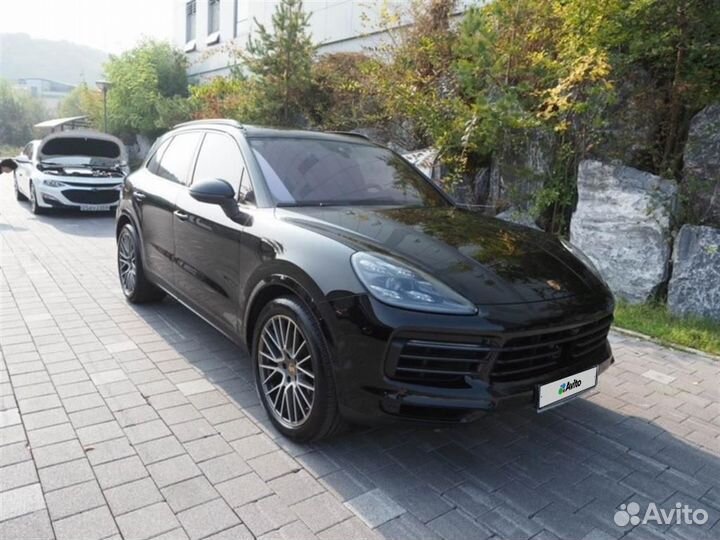 Porsche Cayenne 3.0 AT, 2023, 1 км