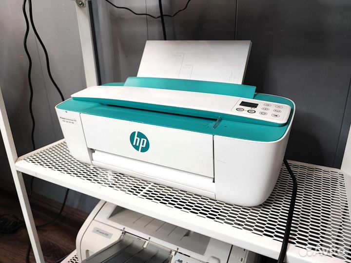 Струйный цветной принтер HP DeskJet 3789