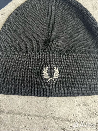 Шапка Fred Perry черная