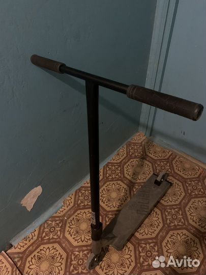 Трюковой самокат стрит