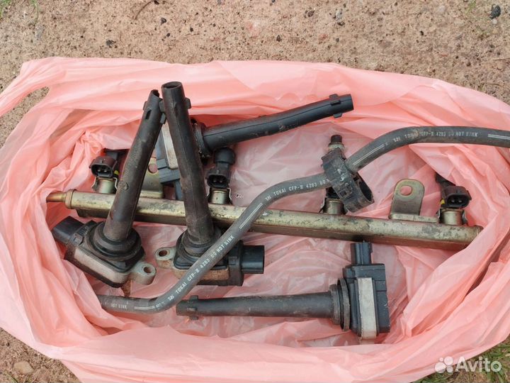 Продам запчасти для ниссан тиида 1.8