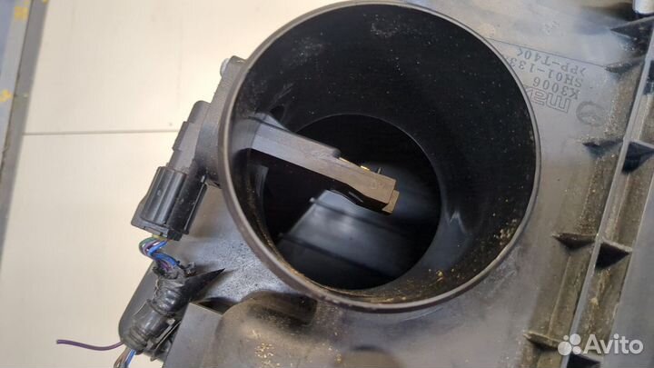 Корпус воздушного фильтра Mazda 3 (BM)