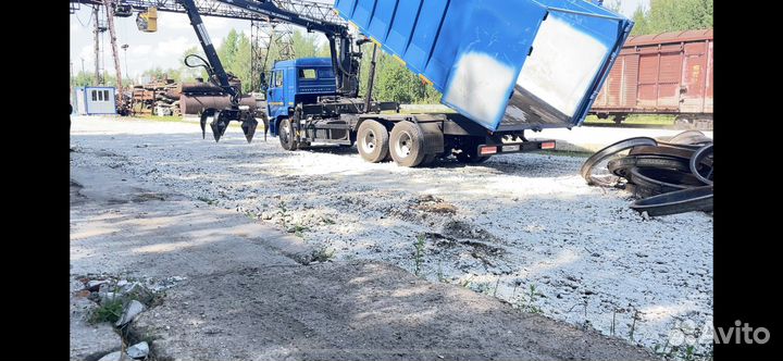 Водитель Ломовоза кат С