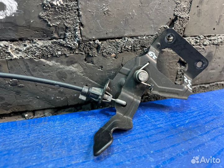 Ручка открывания капота Nissan X-Trail T32-017633