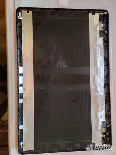 Крышка матрицы HP 17-by с внутренним дефектом