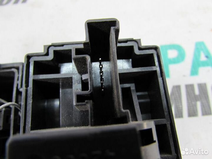 Кнопка корректора фар для Renault Fluence 2010