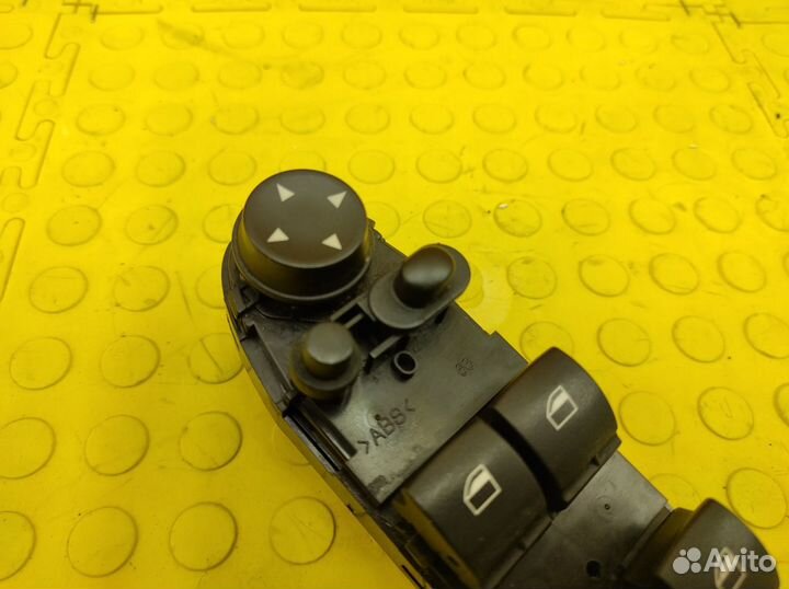 Блок стеклоподъемников Bmw 130I E87 LCI N52B30A