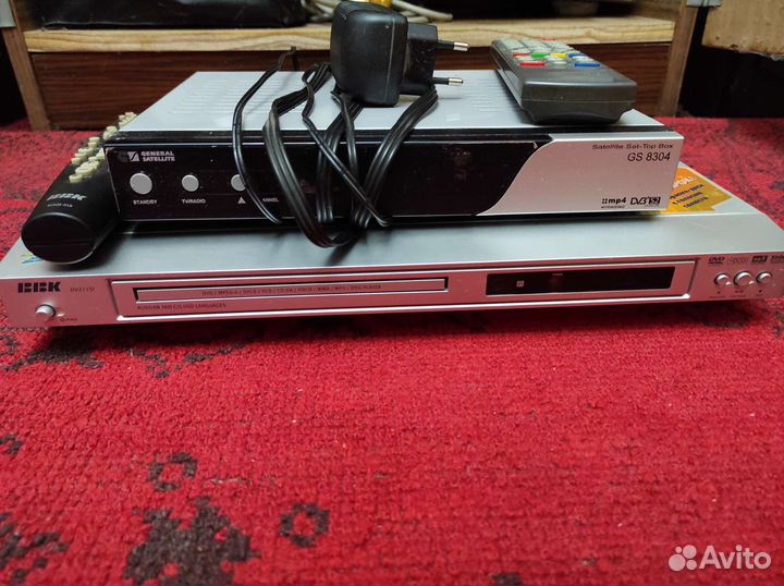 DVD плеер BBK DV311SI