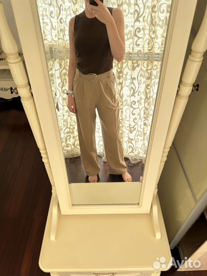 Брюки женские бежевые