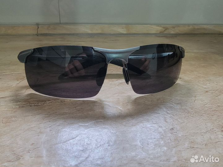 Солнцезащитные очки