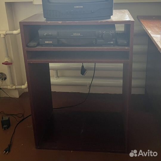 Отдам даром тумба под телевизор