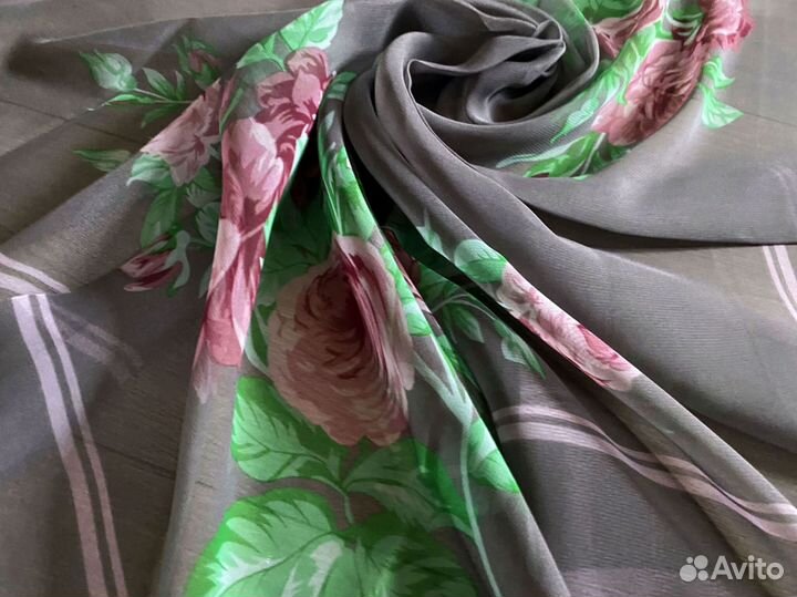 Платок Гуччи