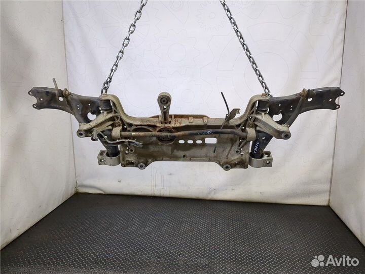 Рычаг подвески Volkswagen Tiguan, 2010