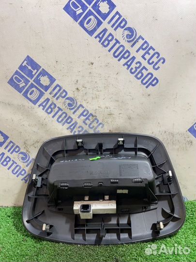 Накладка торпедо Renault Fluence седан 1.6 K4M