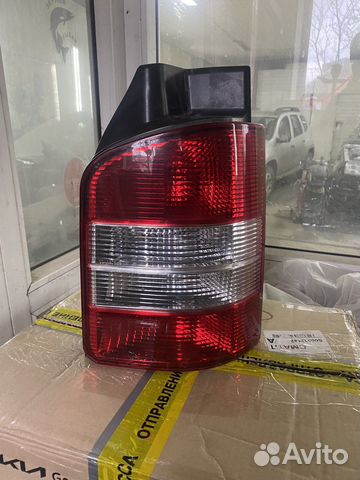 Задний правый Фанарь Фольксваген т5