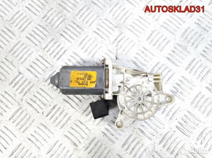 Моторчик стеклоподъёмника VW Passat B5 3B4837751A
