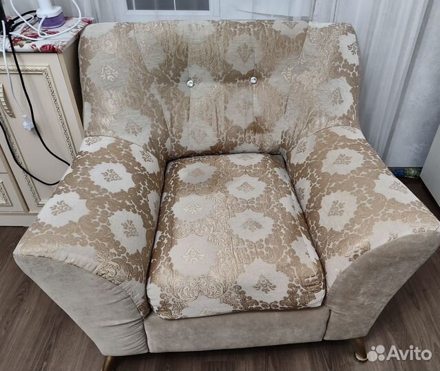 Диван и 2 кресла бу