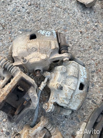 Суппорта передние nissan ad wingroad