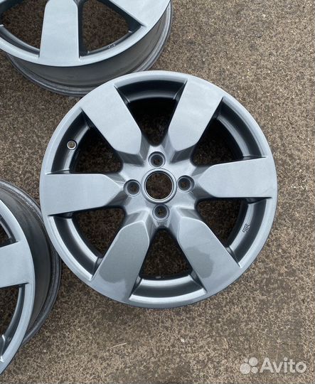 Литые диски R16 4x100 d60,1