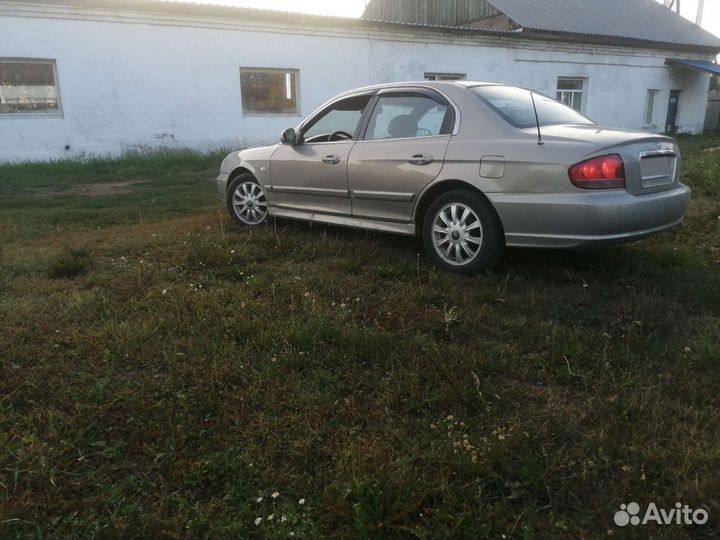 Hyundai Sonata, 2008