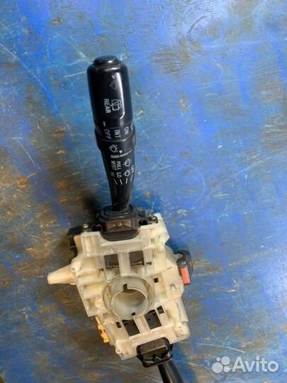 Блок подрулевых переключателей Subaru Forester SF