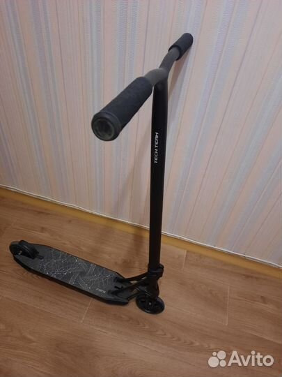 Трюковой самокат Tech Team