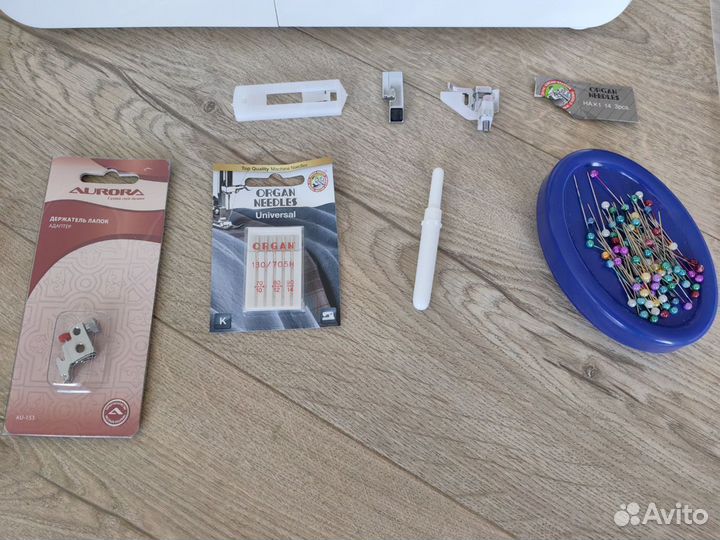 Швейная машинка Janome Escape V-12