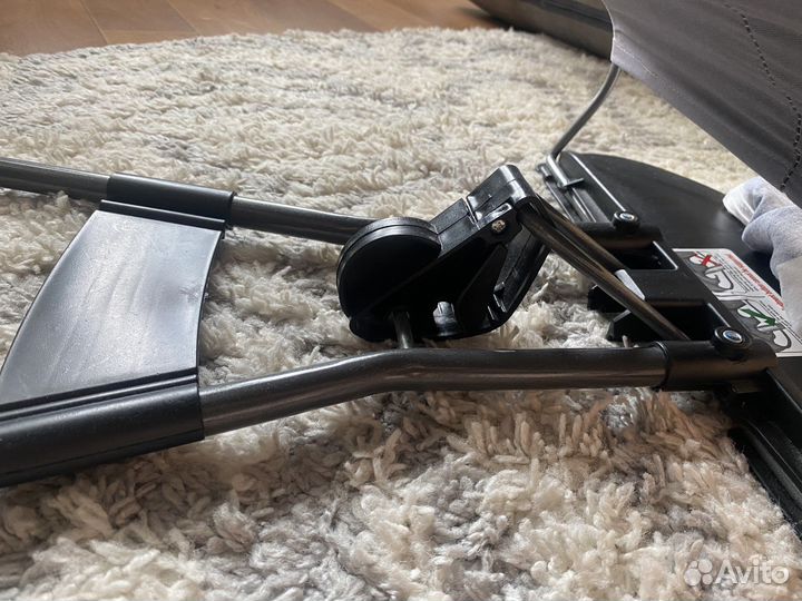 Шезлонг детский