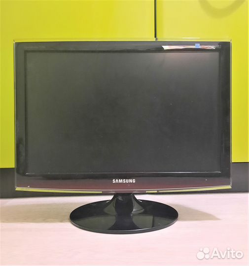 Монитор Samsung syncmaster T200