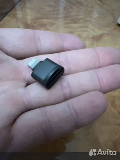 Переходник для карты памяти на айфон