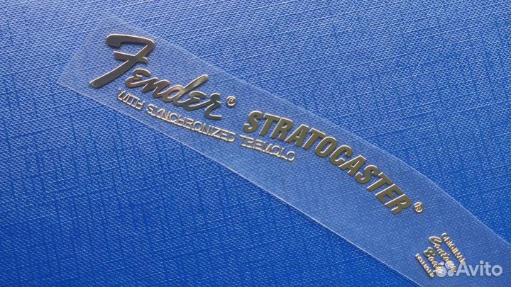 Fender Stratocaster металлическая