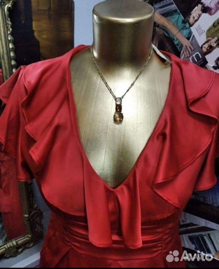 Платье атлас MiuMiu 40-42 р