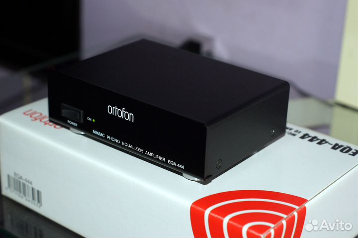Hi-End MM/MC фонокорректор Ortofon EQA-444 Japan