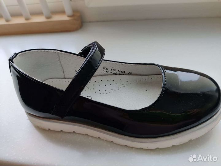 Лаковые черные туфли для девочки kenka 29 размер