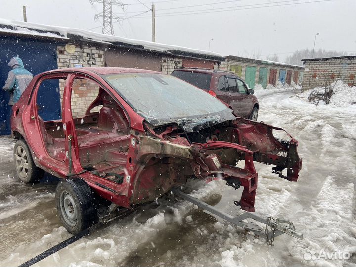 Боковина peugeot 307