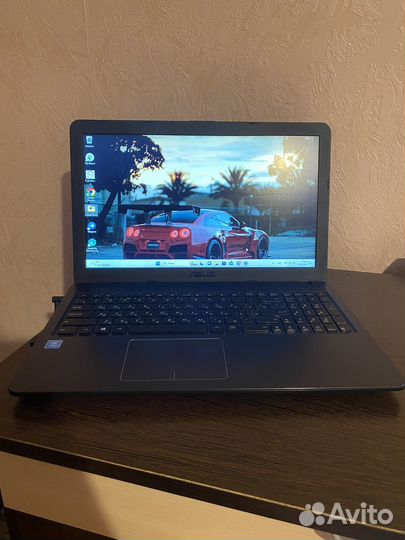 Ноутбук asus