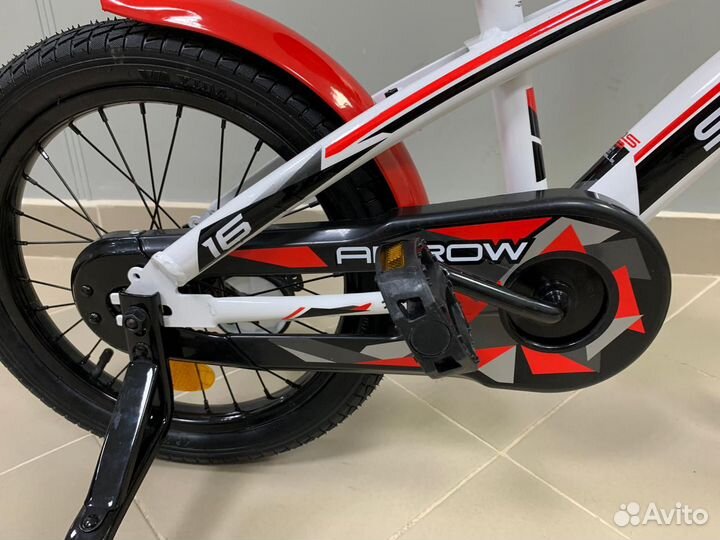 Велосипед 16 Stels Arrow белый/красный