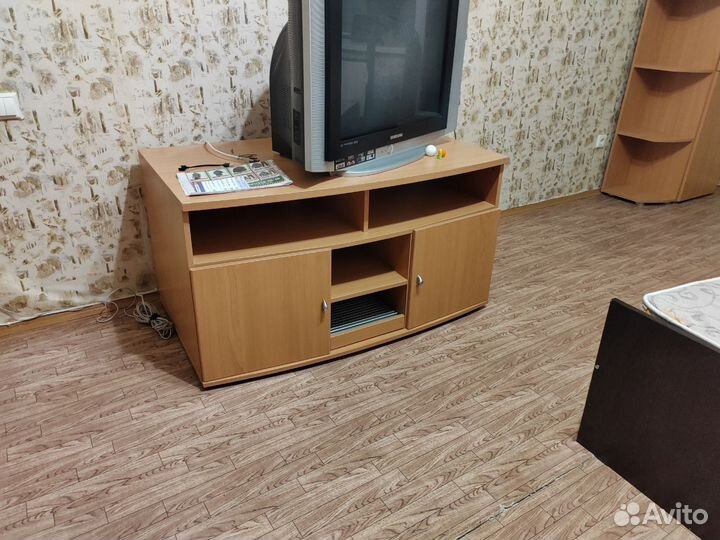 Тумба под телевизор бу