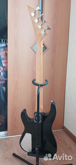 Бас Jackson Japan