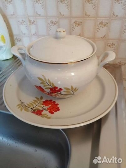 Столовый сервиз новый