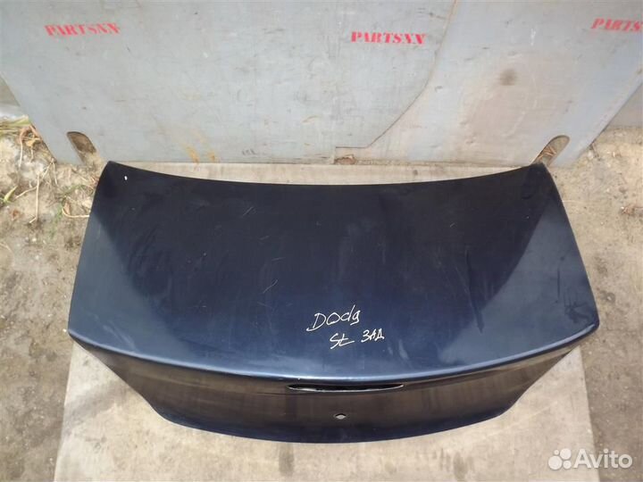 Крышка багажника Додж Стратус