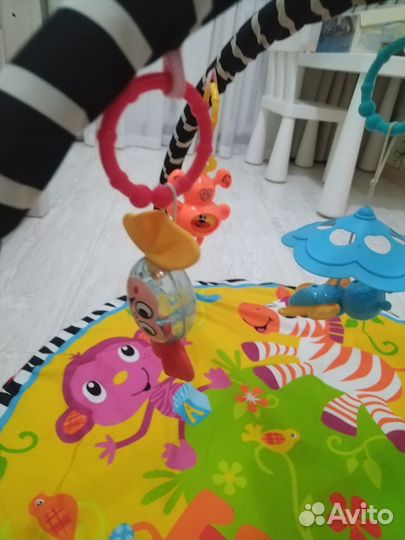 Развивающий коврик