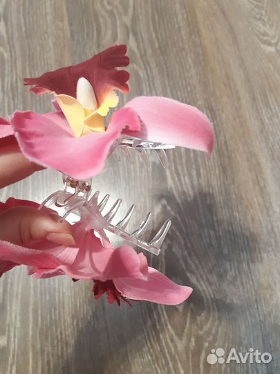 Заколка для волос краб с цветами Таиланд