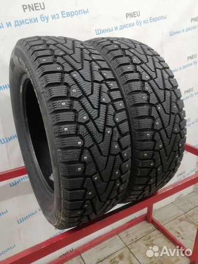 Pirelli Ice Zero 215/55 R16 98R