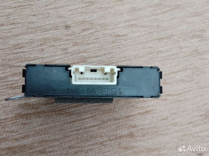 Блок иммобилайзера Lexus Is 89784-53011