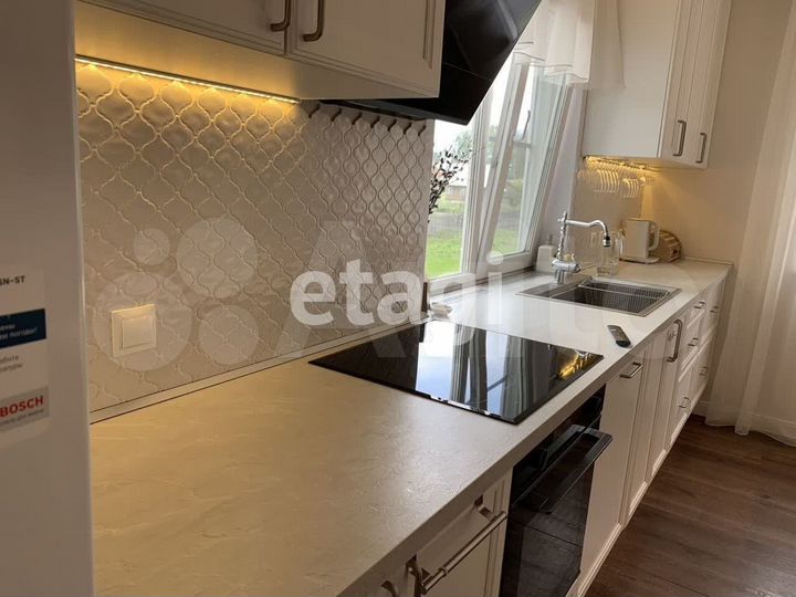 Дом 121,7 м² на участке 16 сот.