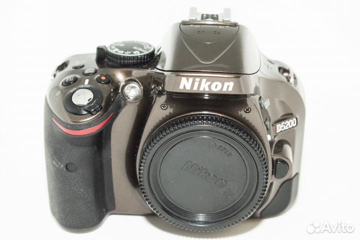 Nikon D5200 bronze тушка