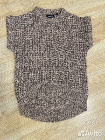 Одежда для девочки пакетом 122-128