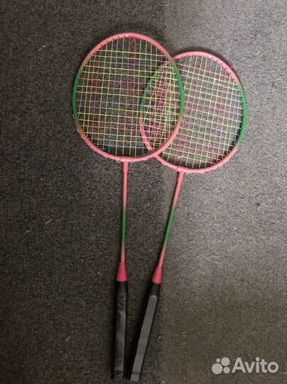 Ракетка для бадминтона