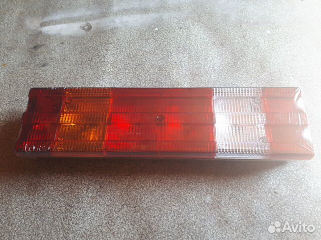 Задний фонарь